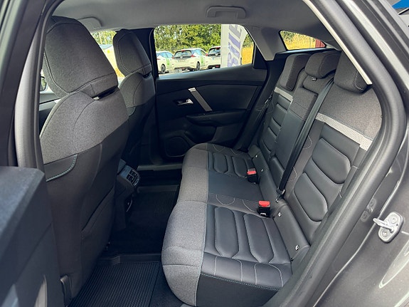 Citroen C4 14 of 23