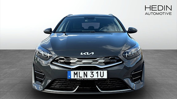 Kia Ceed 8 of 12