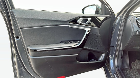 Kia Ceed 11 of 12