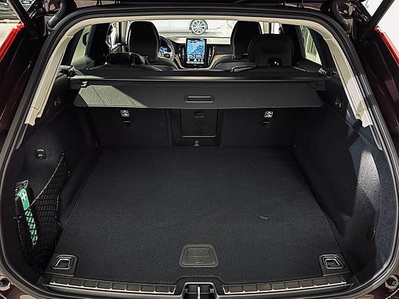Volvo XC60 6 of 25