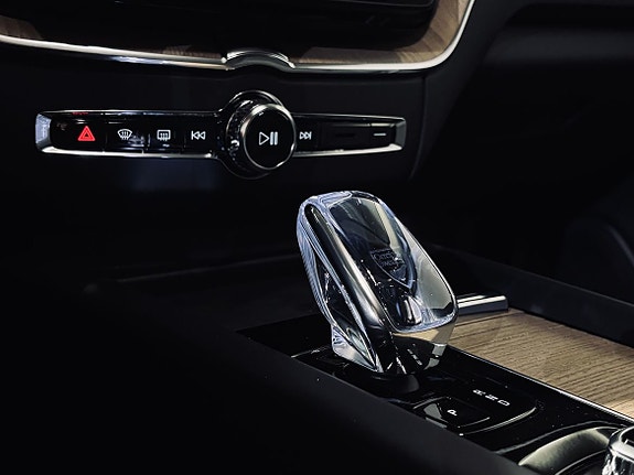 Volvo XC60 21 of 25