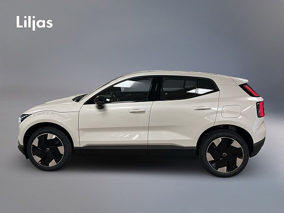 Volvo EX30 2 of 14