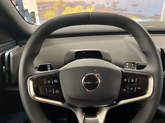 Volvo EX30 11 of 14