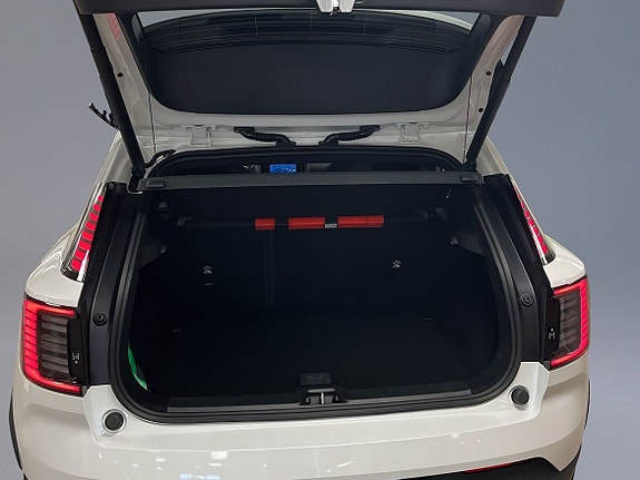 Volvo EX30 8 of 14