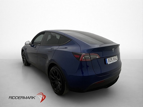 Tesla Model Y 6 of 30