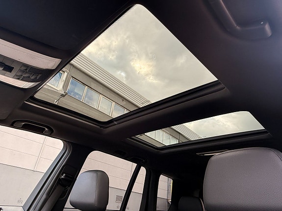 Mercedes-Benz GLK220 19 of 23
