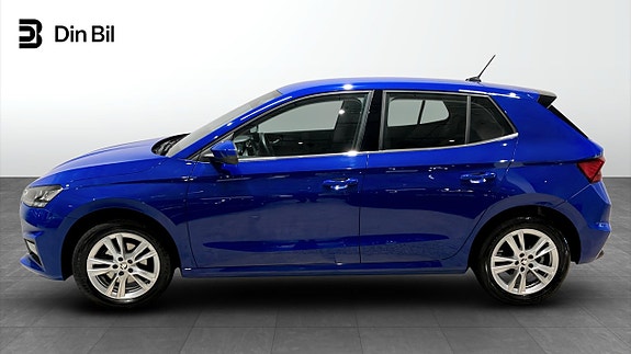 Skoda Fabia 2 of 12