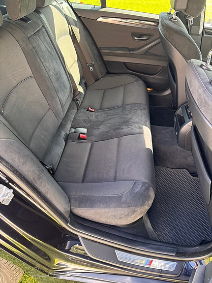 BMW 525d 9 of 11