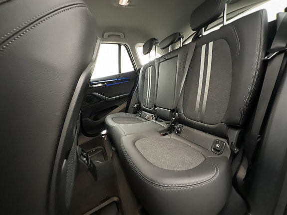 BMW X1 20 of 30