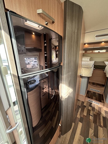 Knaus 700 Sky 8 of 14