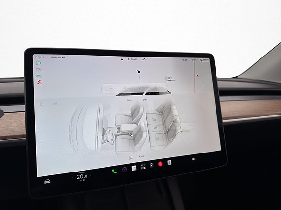 Tesla Model Y 23 of 30