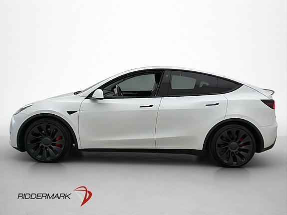 Tesla Model Y 5 of 30