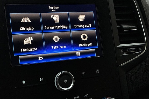 Renault Megane 21 of 30