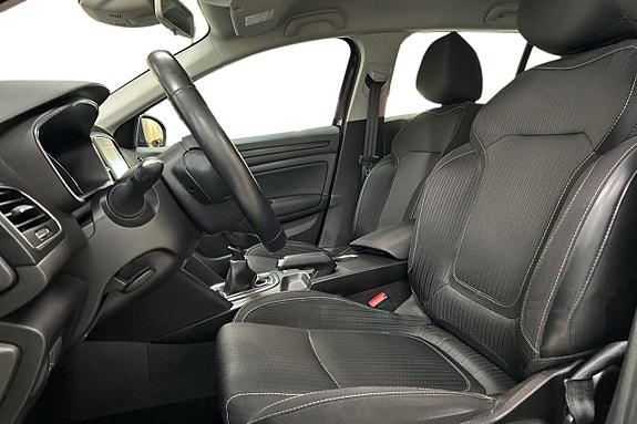 Renault Megane 13 of 30