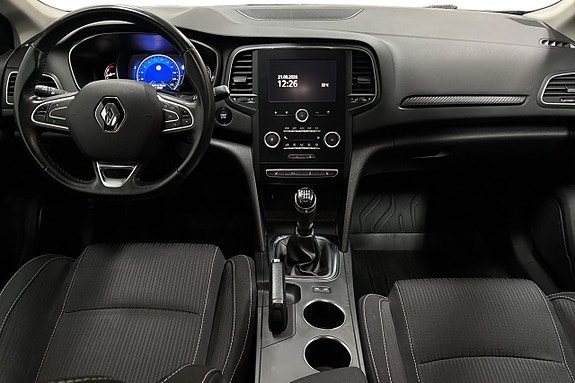Renault Megane 12 of 30
