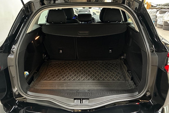 Renault Megane 10 of 30