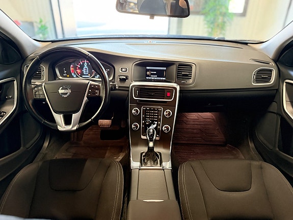 Volvo V60 20 of 23