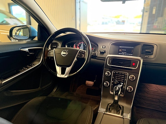 Volvo V60 21 of 23