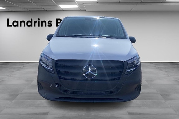 Mercedes-Benz eVito 112 2 of 14