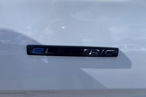 Mercedes-Benz eVito 112 7 of 14
