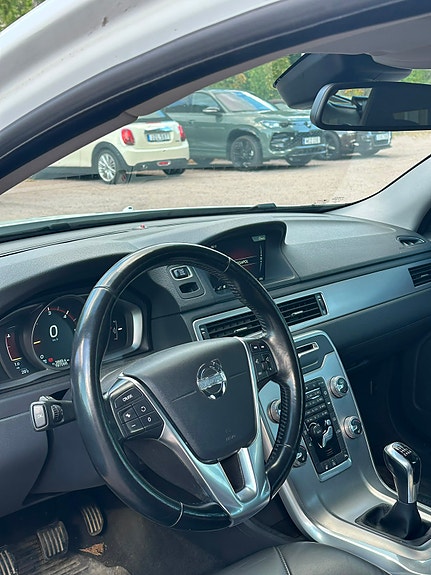 Volvo V70 4 of 4
