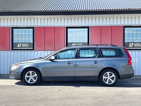 Volvo V70 3 of 18