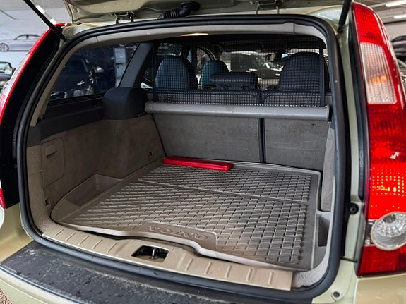 Volvo V50 8 of 15