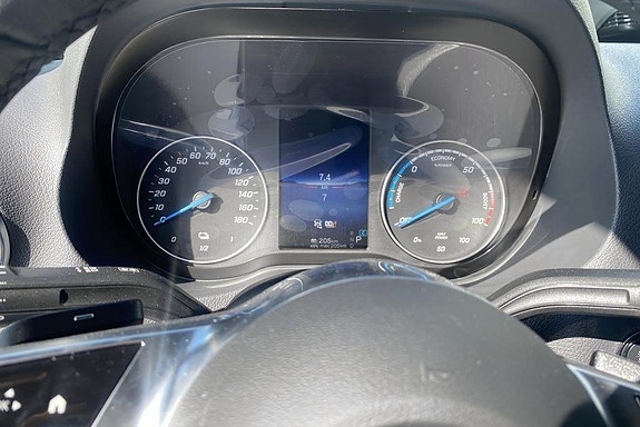 Mercedes-Benz eSprinter 420 10 of 16