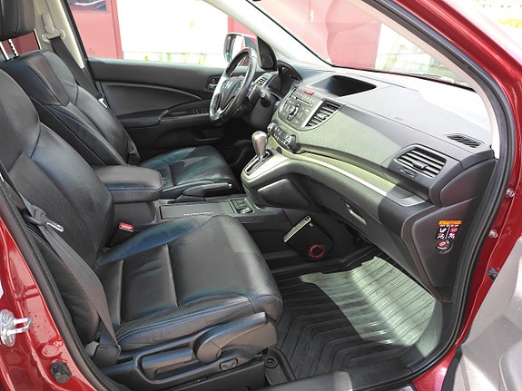 Honda CR-V 7 of 12