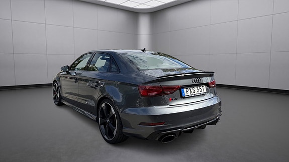 Audi RS3 7 of 19