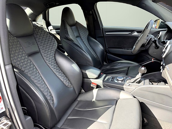 Audi RS3 17 of 19