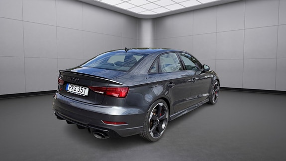 Audi RS3 5 of 19