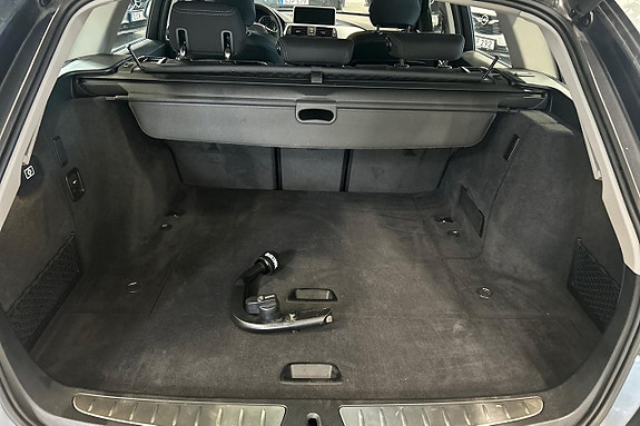 BMW 328i 10 of 22