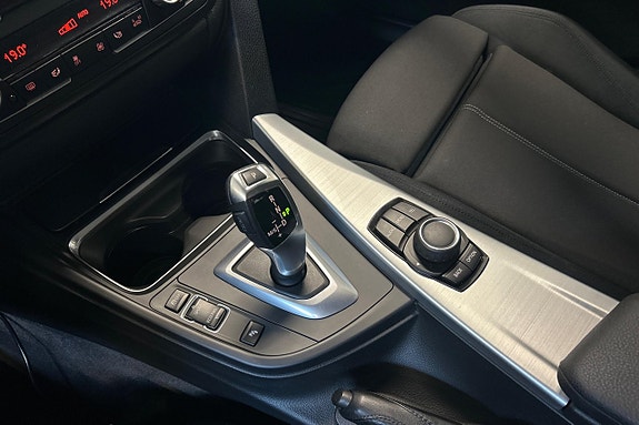 BMW 328i 20 of 22