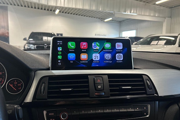 BMW 328i 19 of 22