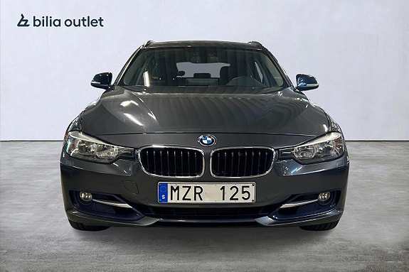 BMW 328i 3 of 22