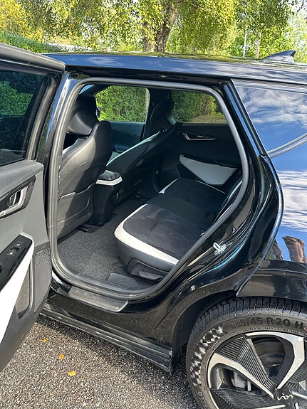 Kia EV6 6 of 8