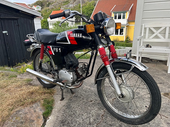 Yamaha FS1 3 of 5