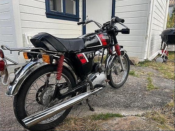 Yamaha FS1 2 of 5