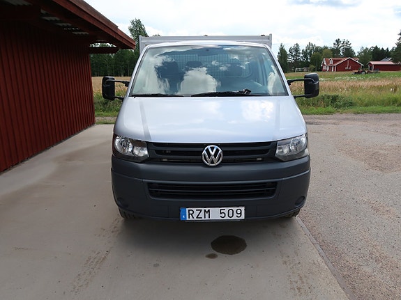 Volkswagen Transporter 2 of 15