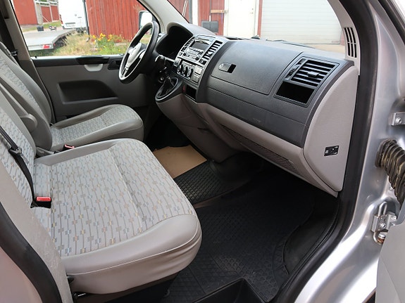 Volkswagen Transporter 15 of 15