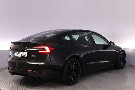 Tesla Model 3 5 of 27