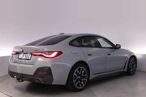 BMW i4 5 of 27