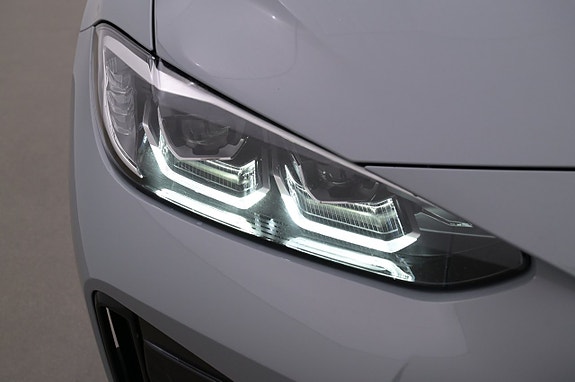 BMW i4 25 of 27