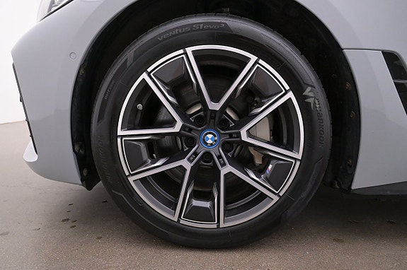BMW i4 27 of 27