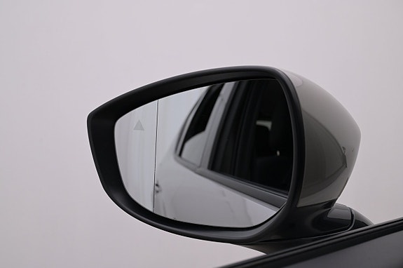 Mazda CX-60 20 of 27