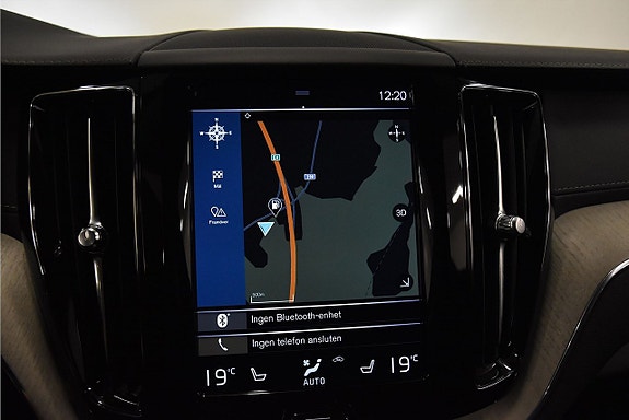 Volvo XC60 20 of 26