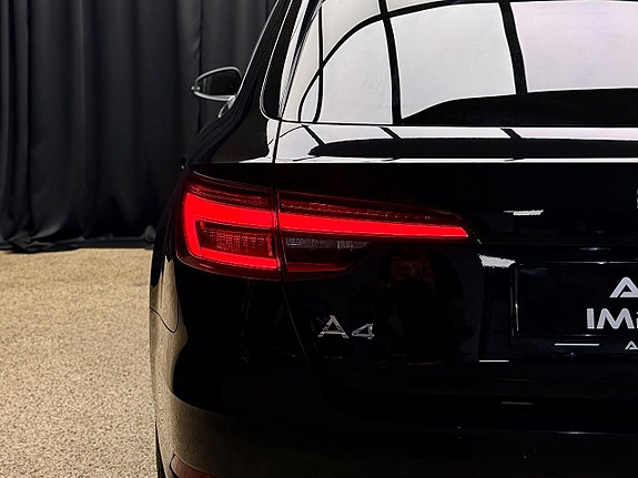 Audi A4 13 of 30