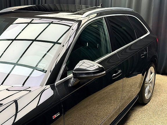 Audi A4 6 of 30