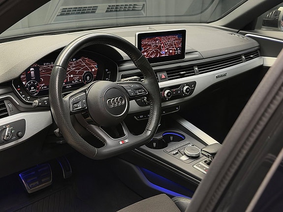 Audi A4 15 of 30